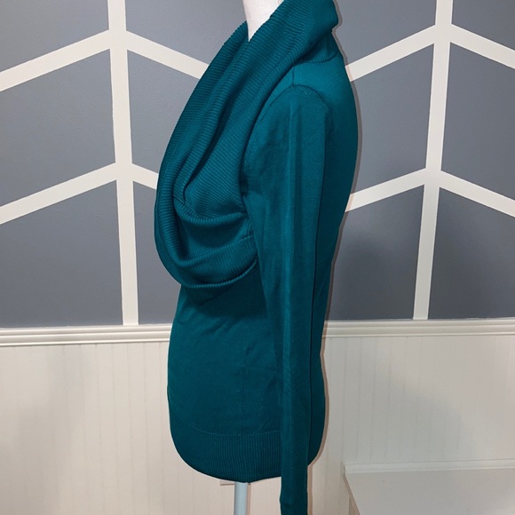 Kenneth Cole Black Label sweater - Picture 4 of 8